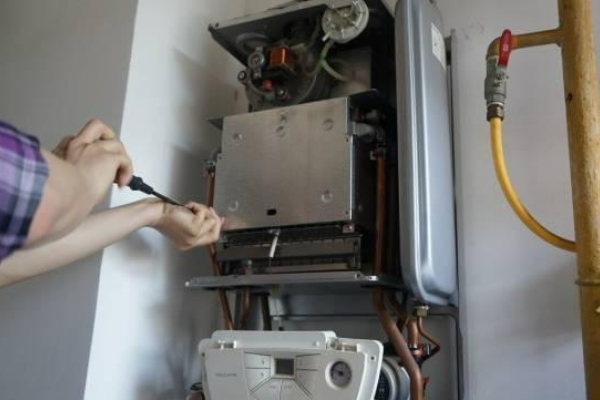 昆山林內熱水器維修電話-全市上門維修